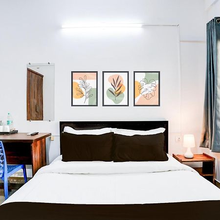 Super Hotel O Whitefield Bangalore Esterno foto
