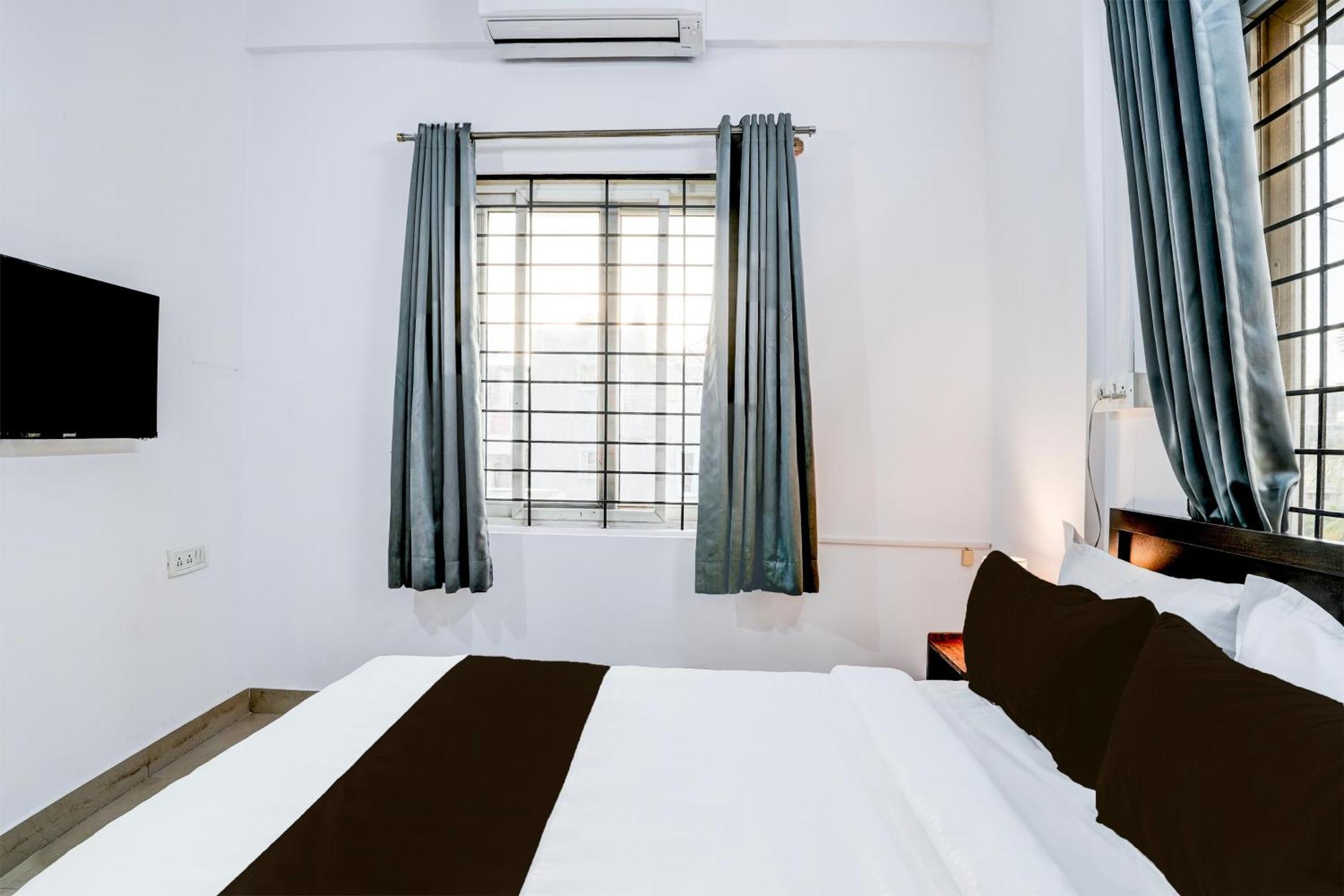 Super Hotel O Whitefield Bangalore Esterno foto